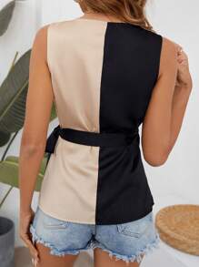 Chiquease Women's Color Block Sleeveless Shirt With Side Knot - Black - View 2