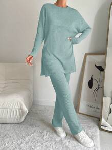 Conjunto De Dos Piezas Para Mujeres De Camiseta De Cuello Redondo De Color Sólido Con Rayas Y Pantalones