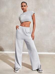 Easithlete Women's Digital Pattern Raglan Sleeve T-Shirt And High Waisted Pants Sportswear Set - Light Grey - View 3