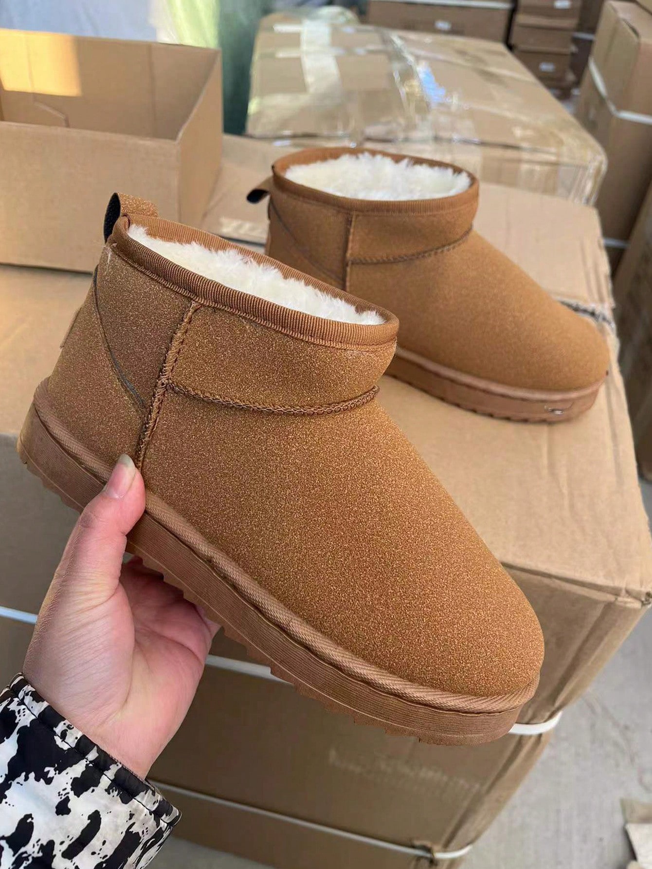 Warm snow boots