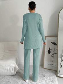 Conjunto De Dos Piezas Para Mujeres De Camiseta De Cuello Redondo De Color Sólido Con Rayas Y Pantalones