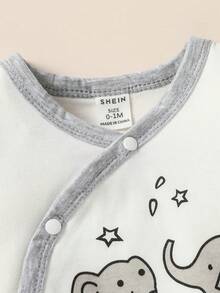 SHEIN Set de regalo para bebé recién nacido niño de un mes, incluye body sin mangas y pantalones largos con estampado de animales y bloques de color, diseño cómodo y suelto para primavera y verano - Multicolor - Ver 8