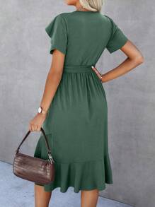 SHEIN LUNE Màu thuần Đầm Với Chồi Và Ruffled Hem - màu xanh lá - Xem 2