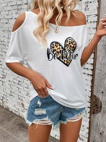 SHEIN LUNE 豹紋心形圖案和標語的非對稱領t恤 - 白色 - 查看 3