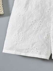 SHEIN Vintaside Kids 少女蕾絲插入式露眼刺繡露背連體褲 - 白色 - 查看 3