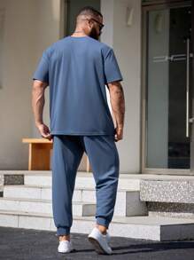COMVAIL Herr plus storlek bokstavsmönster kortärmad T-shirt och stickade byxor Casual tvådelad set - Blå - Visa 2