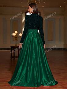 Faeriesty Faeriesty Mock Neck Contrast Sequin Satin Formal Dress