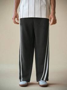 Manfinity VCAY Quần dệt kim sọc trang trí bên hông - màu đen - Xem 3