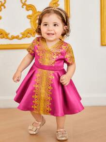 SHEIN 嬰兒女寶貝優雅印花禮服裙，適用於正式場合 - 玫紅色 - 查看 4