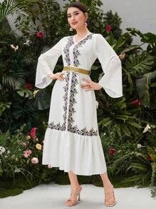 Al Najma 女式刺繡拼接v領衫袖a字裙 - 白色 - 查看 6