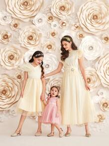 Modelyn Đầm dạ hội dài không tay lưới xếp nếp màu trơn cho nữ - Màu be - Xem 1