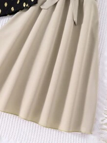 SHEIN 少女金點點印花上衣與褶邊裙套裝 - 黑色 - 查看 7