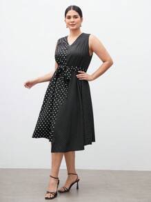 BizChic 大尺碼女士波點拼接無袖連衣裙 - 黑與白 - 查看 4