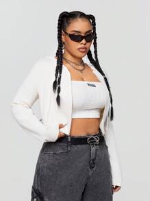 SHEIN EZwear CURVE Sudadera Con Capucha Casual De Talla Grande Y Diseño Corto Con Cierre De Cremallera En Invierno