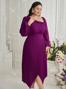 Modelyn 大码女式褶皱不对称领口连衣裙，婚礼宾客连衣裙 - 紫色 - 查看 3