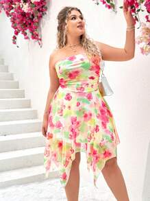 Dreamara Plus Size Floral Print Asymmetric Hem Strapless Dress