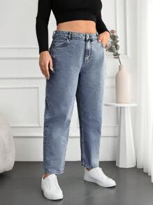 EURMUSE Mom Fit Denim Jeans For Plus Size Women - Light Wash - View 3
