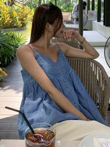 DAZY Top de camiseta sin mangas con cuello en V y botones para mujer, top de estilo babydoll para el verano