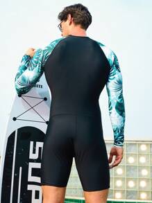 Manfinity Men's Plant Printed Long Sleeve One Piece Swimsuit,Hawaiian, Rashguard Men, Swim Outfit Men, Surf Shirt, Long Sleeve Swimsuit, Men Swim Trunks With Compression