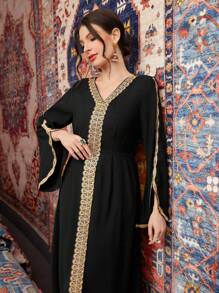 Al Najma Khối màu Thêu Vá lại Cổ chữ V Tay áo chuông Áo choàng Thổ Nhĩ Kỳ - màu đen - Xem 7