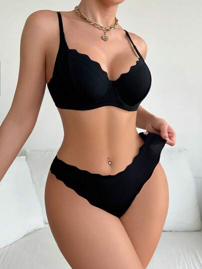 純色絲帶背心文胸和底褲內衣套裝