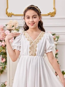 Tween-mädchenkleid Mit V-ausschnitt, Puffärmeln, Goldener Spitzenverzierung Vorne Und Abnehmbarem Gürtel - Weiss - Übersicht 4