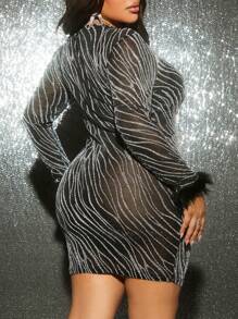 SHEIN CURVE+ Plus Allover Print Fuzzy Cuff Metallic Dress - Multicolor - View 2