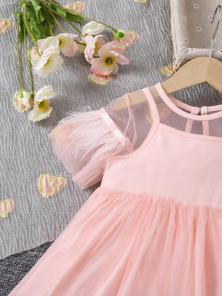 Young Girls' Mesh Splicing Decorated Dress