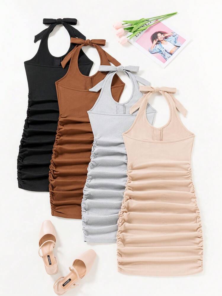 Solid Color Asymmetrical Halter Neck Pleated Bodycon Dress