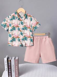 SHEIN 2 Miếng Chàng trai trẻ Kỳ nghỉ Ngọn lửa Chim & In cây dừa Vòng cổ Ngắn tay Áo sơ mi Và Bộ quần short Thích hợp Cho du lịch , Ngày lễ tình nhân , Lễ hội Buổi tiệc - Hồng - Xem 1