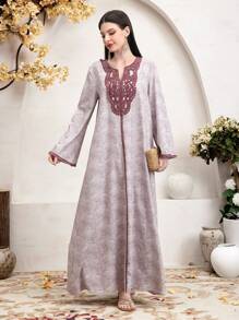Al Najma Contrast Color Embroidered Applique Notched-Neck Long Sleeve Kaftan With Slit Hem, Modest - Multicolor - View 5