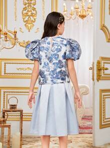 SHEIN 2pcs Tween Girl Sibling Outfits: Jacquard Round Neck Puff Sleeve Shirt And Color-Block Mini Skirt Set