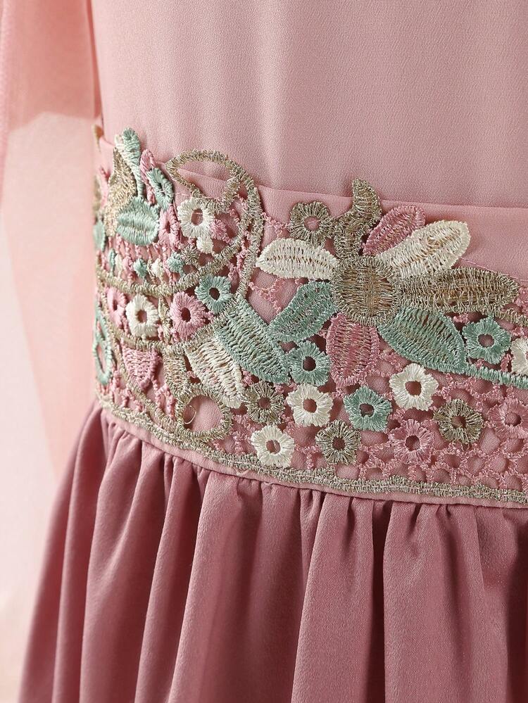 Tween Girls' Embroidery Detail Waist Belted Dress 2pcs/Set