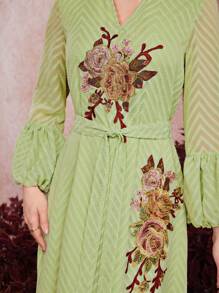 Modelyn Vestido De Manga Acampanada Con Bordado Floral Para Mujeres