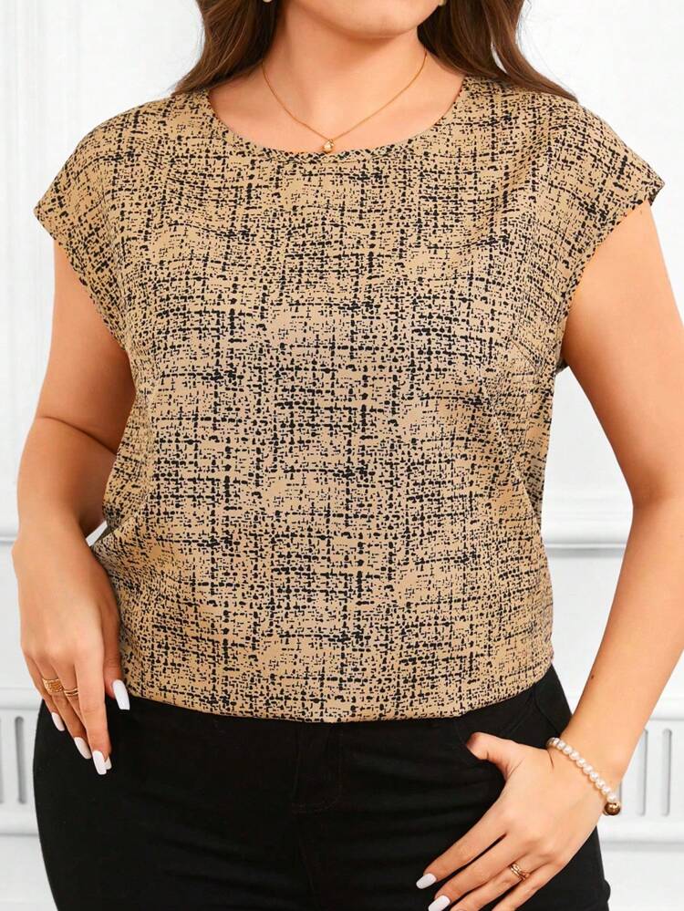 Plus Size Women's Batwing Sleeve Shirt With All-Over Print