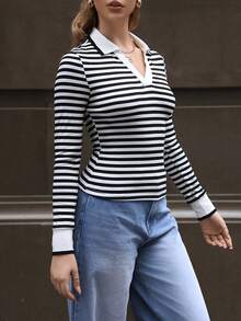 SHEIN Essnce Của phụ nữ Sọc Cổ chữ V Áo thun - Đen và trắng - Xem 4