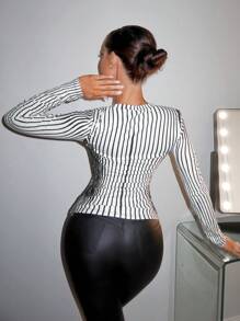 SHEIN SXY Của phụ nữ Thời trang Đường phố Sợi dây In Gợi cảm Tay áo dài Áo thun - Đen và trắng - Xem 2