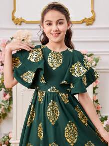 SHEIN Vestido Para Niñas Con Cuello Redondo Y Doble Capa De Manga Con Volantes Y Estampado Metálico