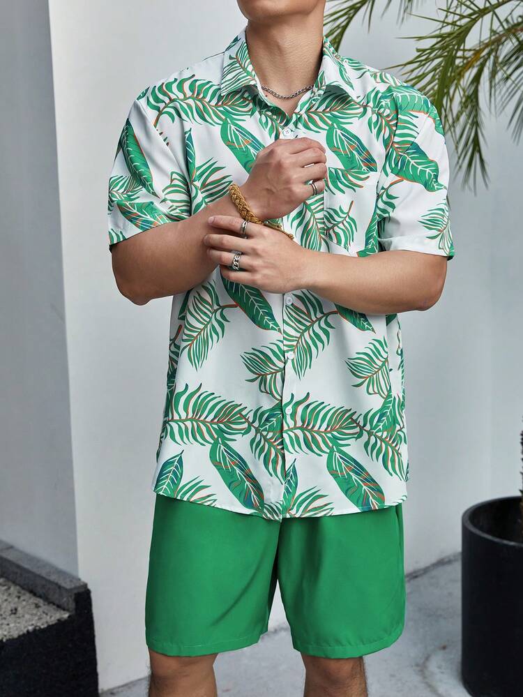 Plus Size Men's Leaf Print Short Sleeve Shirt 2pcs/Set