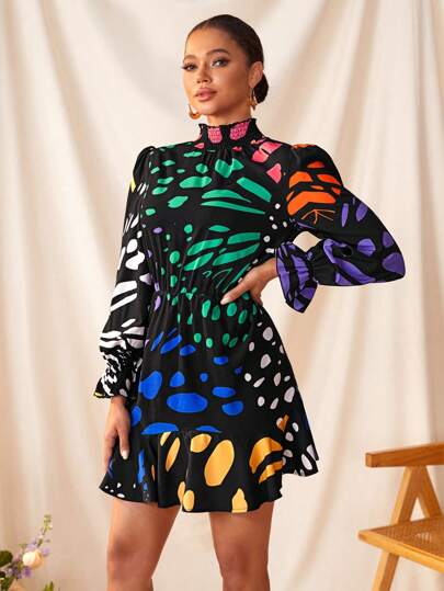 SHAQUITA GARCIA Vestido corto con mangas largas, estampado floral y volantes en el bajo, de diseño bohemio, elegante para conciertos, vacaciones, fiestas, cumpleaños, primavera, playa, bodas, festivales, raves, Ibiza, y baile de graduación