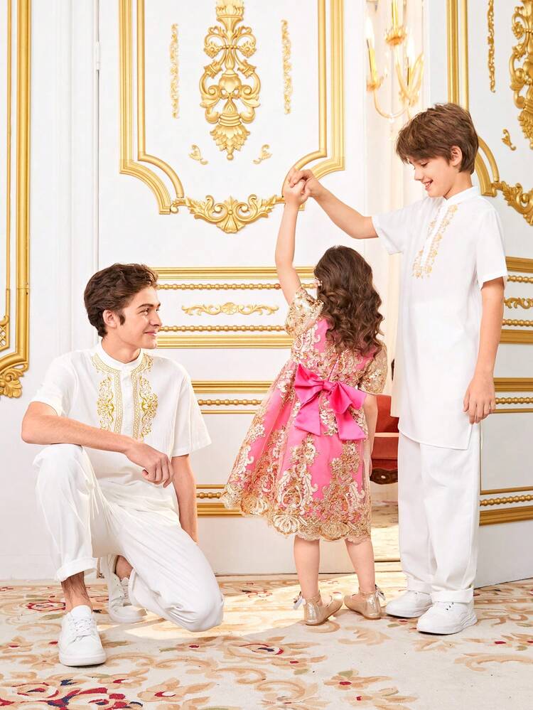 Tween Girl Sibling Outfits: Fancy Gold Lace & Mesh Joint Round Neck Short Sleeve Dress