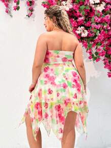 Dreamara Plus Size Floral Print Asymmetric Hem Strapless Dress