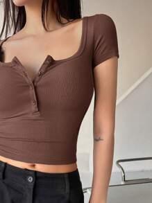 DAZY Playera De Punto Acanalado Para Mujer Con Media Tapeta Y Botones - Café integral - Ver 4