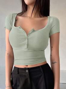 DAZY Camiseta De Punto Acanalado Con Media Tapeta Y Botones Para Mujer