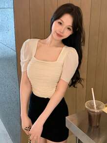 DAZY 方领褶皱短袖T恤夏季女款短款上衣 - 白色 - 查看 6