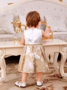 SHEIN Baby Girl Color-Blocked Gold Floral Pattern 3d Flower Sleeveless Dress - Beige - View 2
