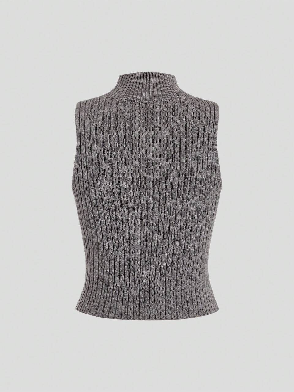Women's Sleeveless Knitted Top With Hollow Out Front