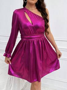 SHEIN Allurite Kích thước lớn Hollow-out Chi tiết Một bờ vai Tay áo loe Đầm - Màu tím - Xem 3