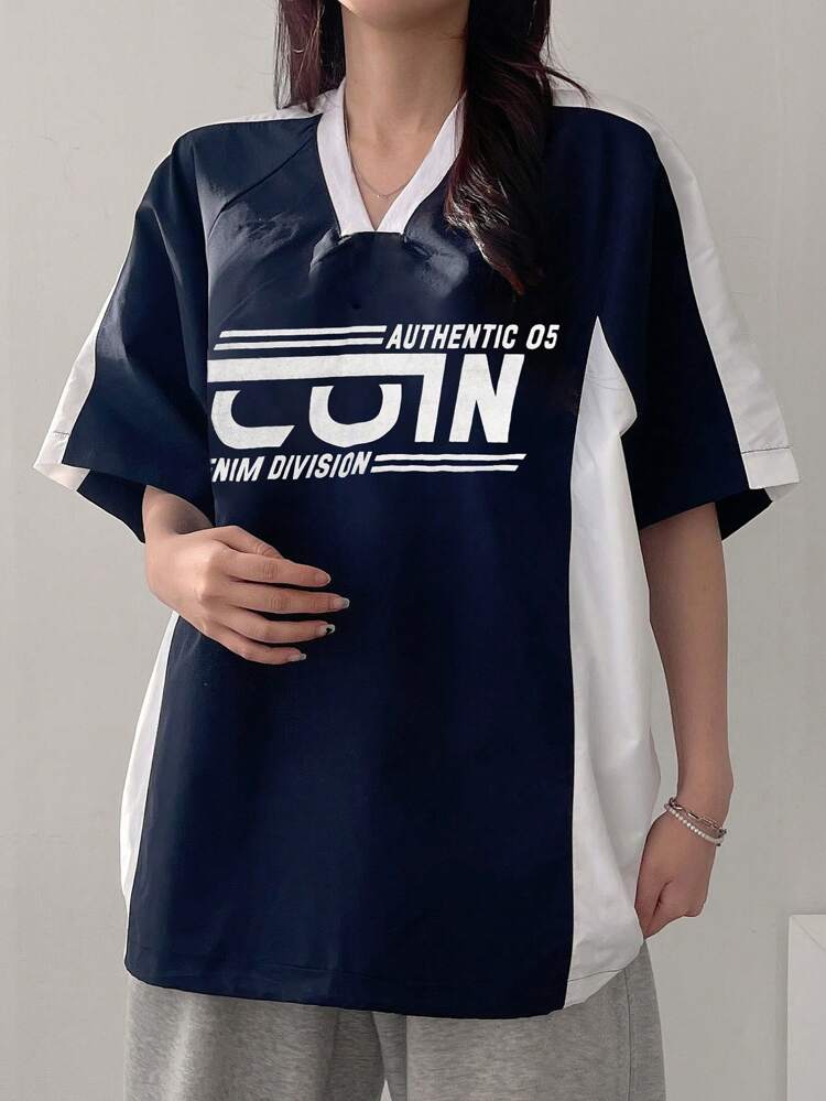 Camiseta de mujer oversize con estampado de letras en bloques de color, camisetas gráficas