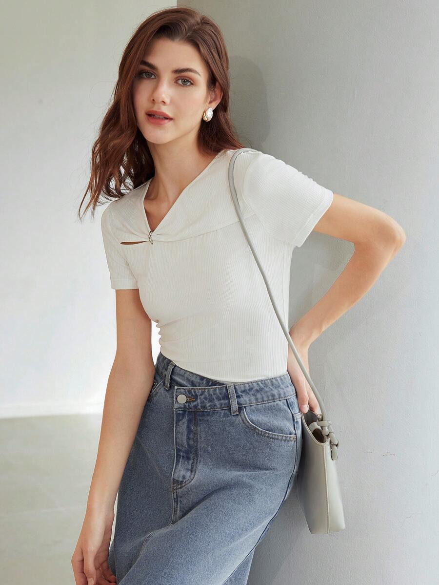 MOTF PREMIUM KNITTED SLIM-FIT RING DETAILED T-SHIRT - White - View 2